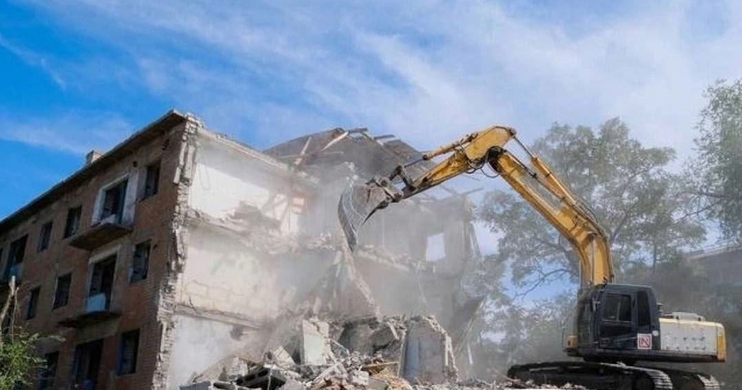 В Волгограде планируется первый в 2024 году демонтаж аварийных домов 