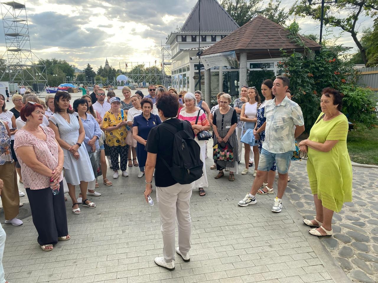 Астраханцы пошли в Кремль бесплатно