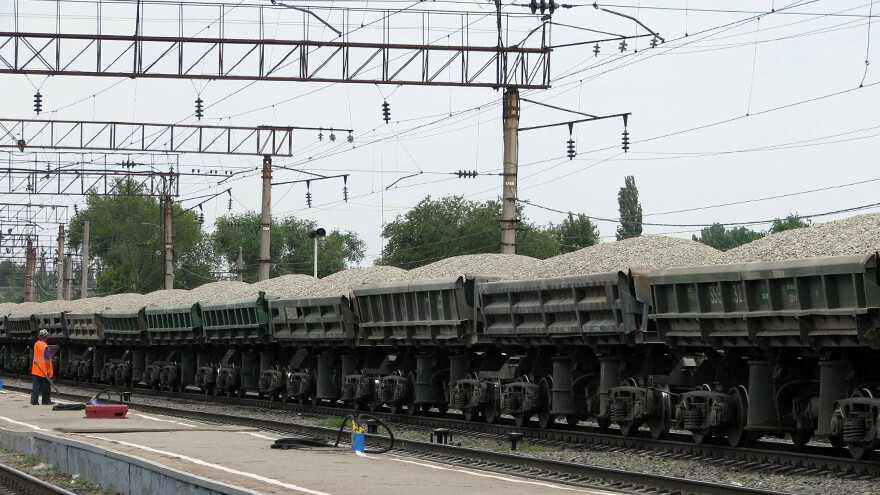 Погрузка на ПривЖД в феврале выросла на 2,7%