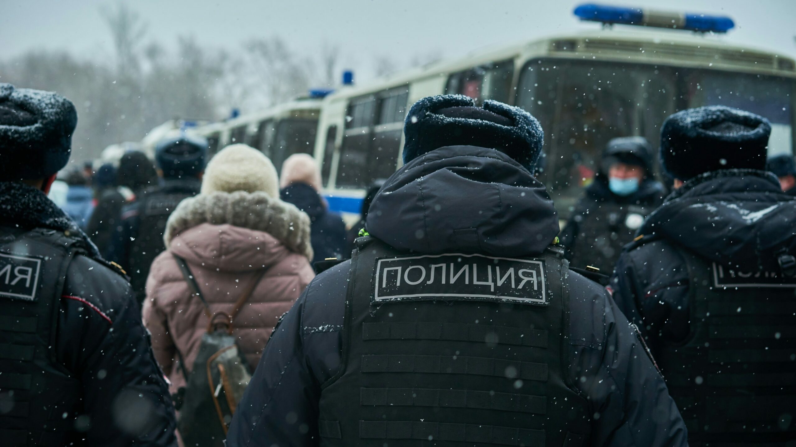 В Петербурге усилят меры безопасности в общественных местах и транспорте