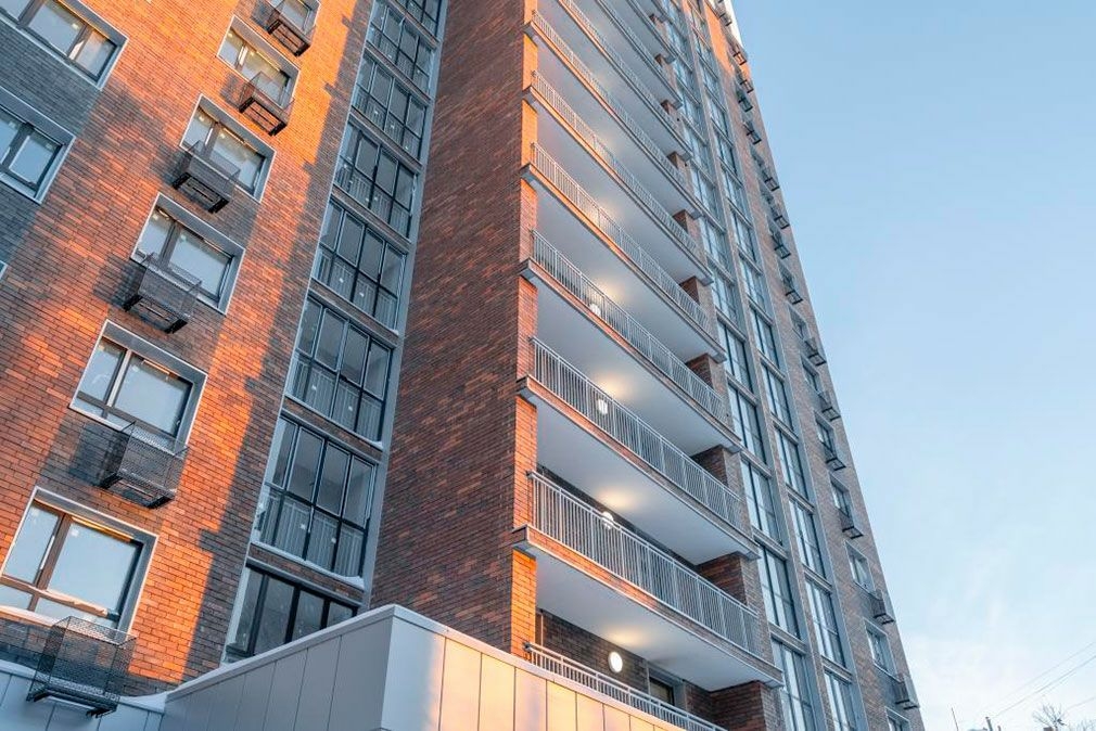 Более 18 тыс. горожан получили квартиры по реновации на востоке Москвы