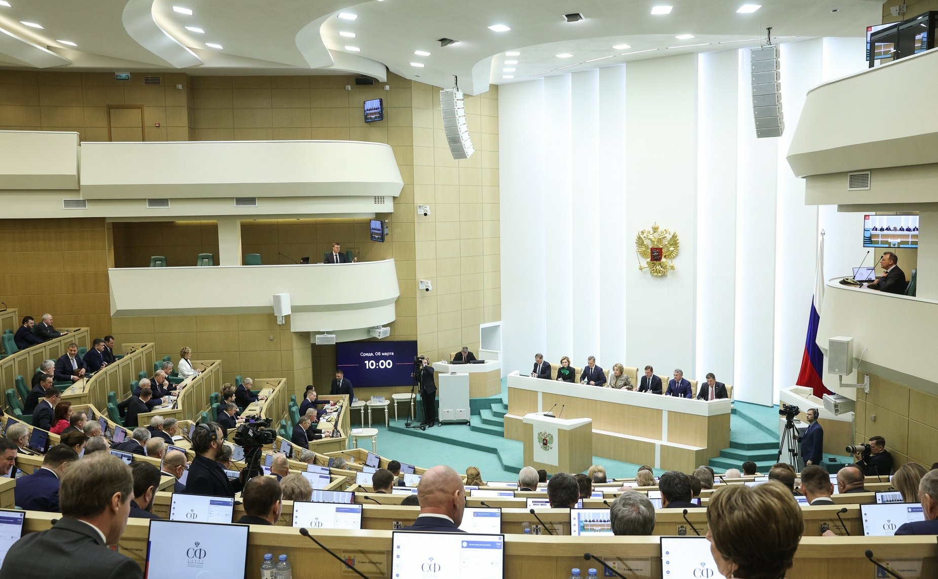 Члены Совета Федерации посетили социальные объекты в Калуге