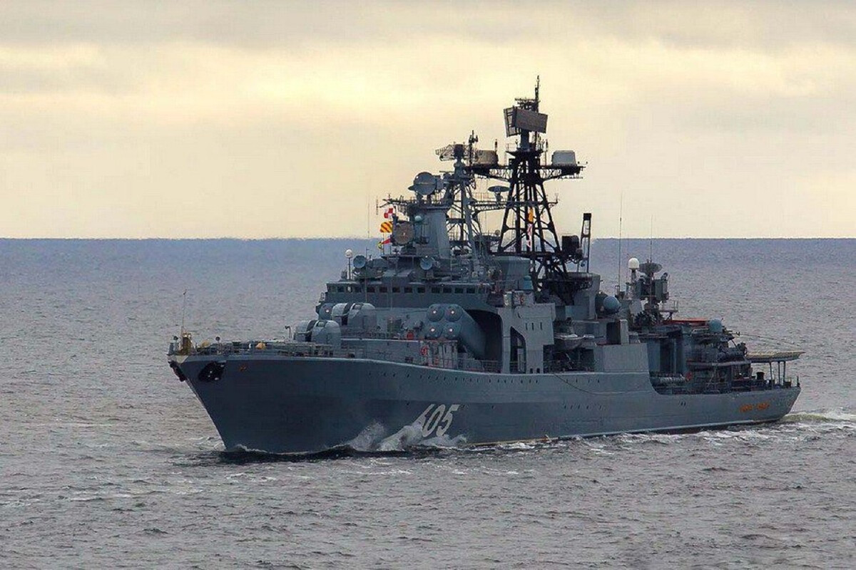 БПК «Адмирал Левченко» провёл тренировку в Баренцевом море