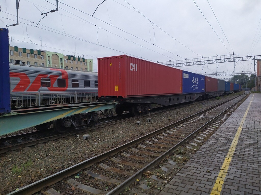 Перевозки контейнеров внутри России со станций ПривЖД за два месяца выросли в 1,5 раза 