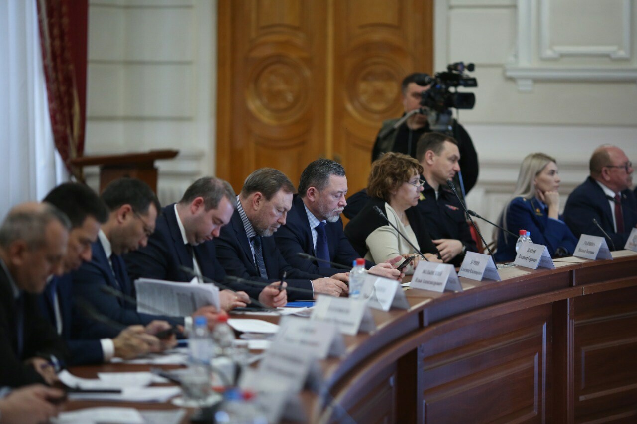 В Астраханской области за год трудоустроили половину безработных 