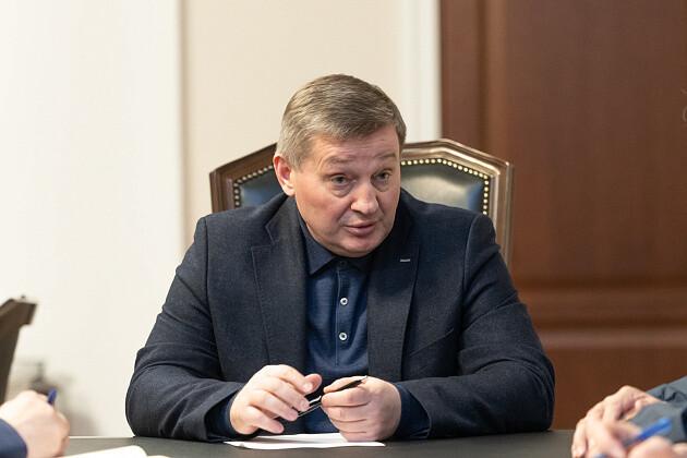 Губернатор Волгоградской области провел совещание с профильными заместителями