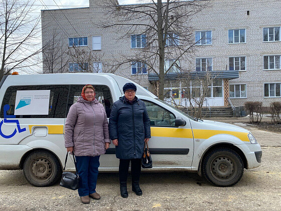 Мобильные бригады помогают жителям сел Волгоградской области получить медуслуги