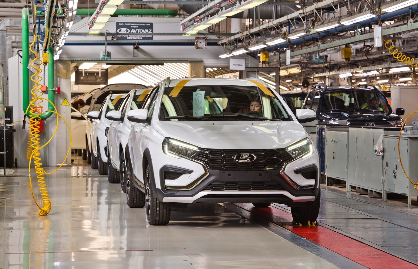 Автомобили Lada будут курсировать по улицам Египта