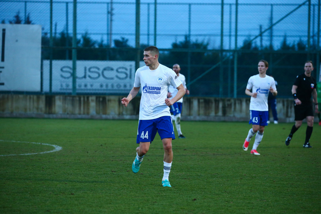 «Волгарь» дома проиграл ФК «Химки»