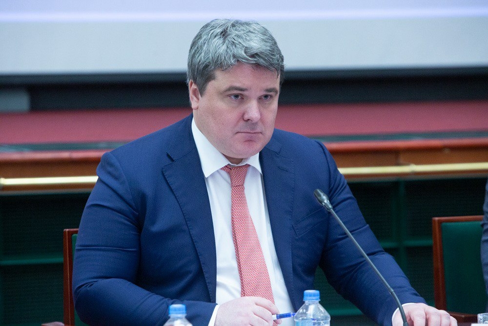 Илья Зубков указал на важность комплексного подхода к проблеме дефицита кадров