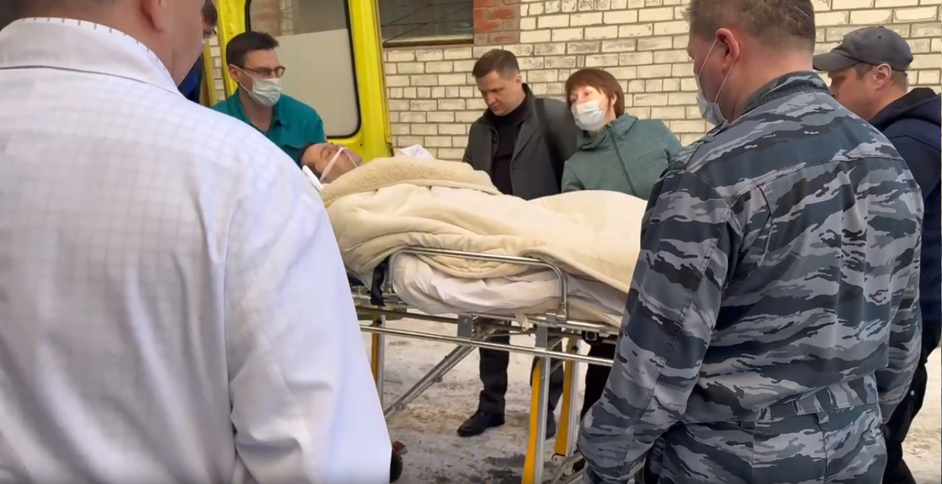 Андрея Чибиса доставили в Мурманскую областную клиническую больницу