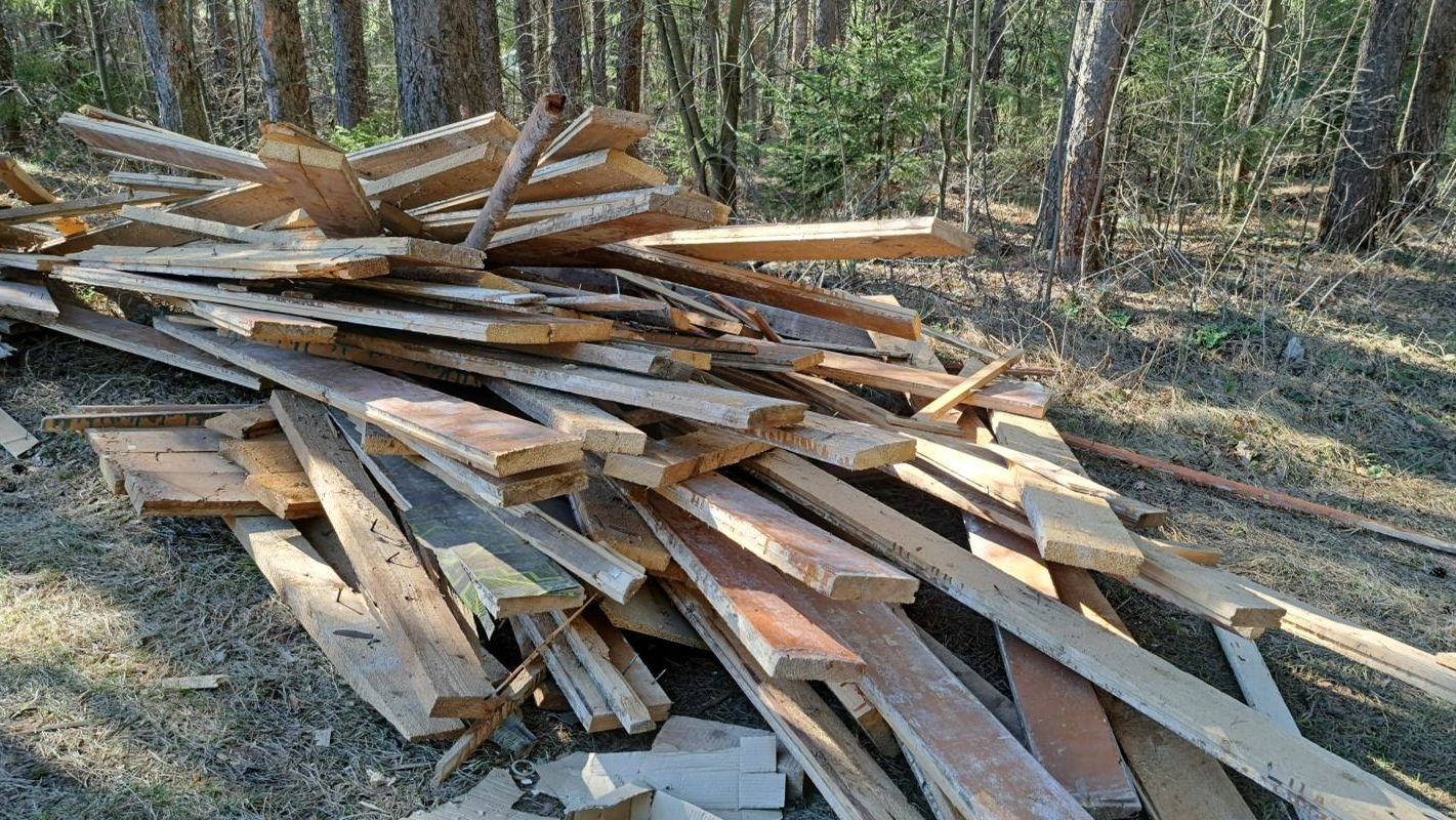 Иран получил первую партию материалов из хвойных пород древесины Югры