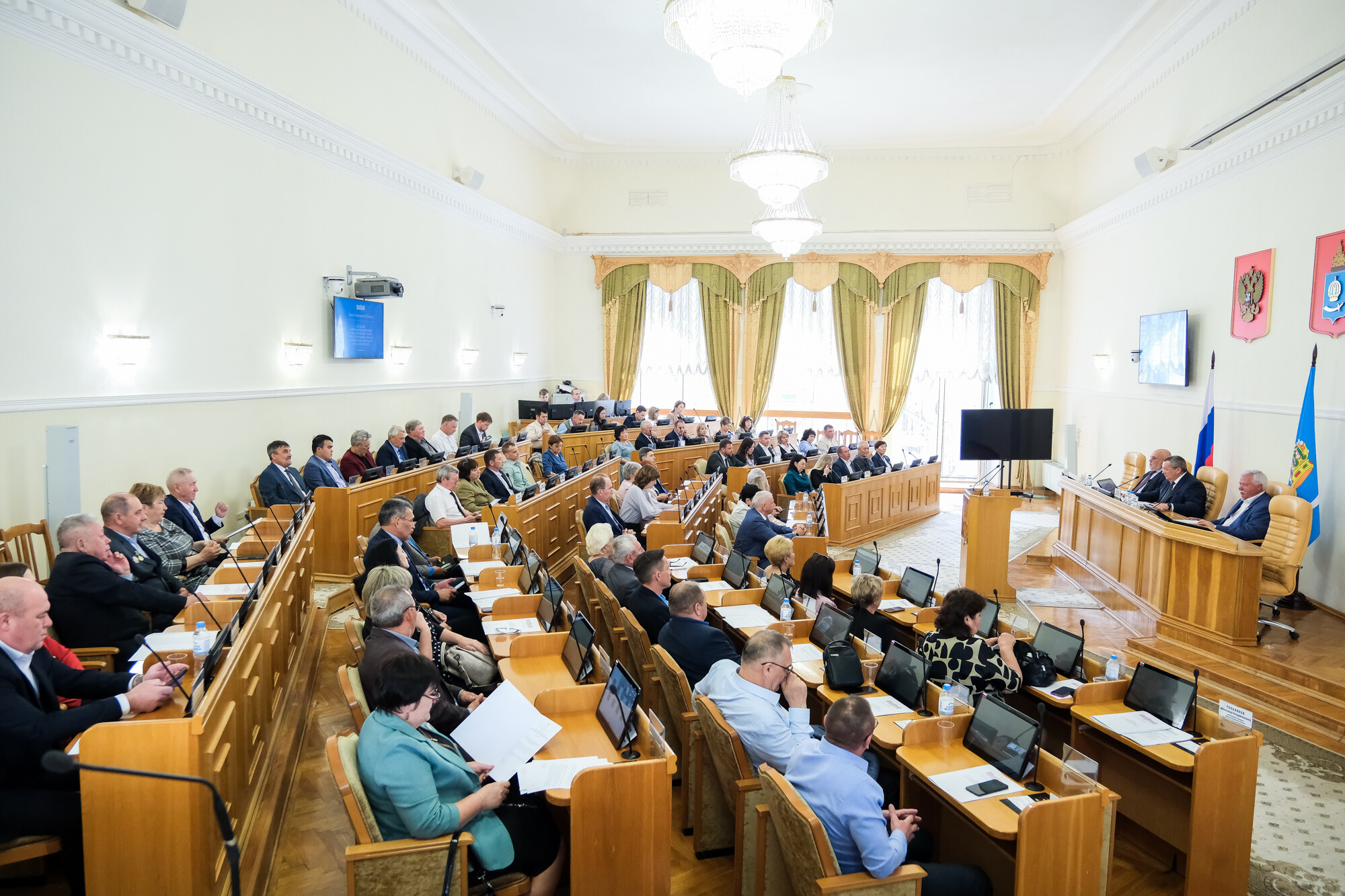 В Думе Астраханской области прошел Совет по взаимодействию с муниципальными образованиями
