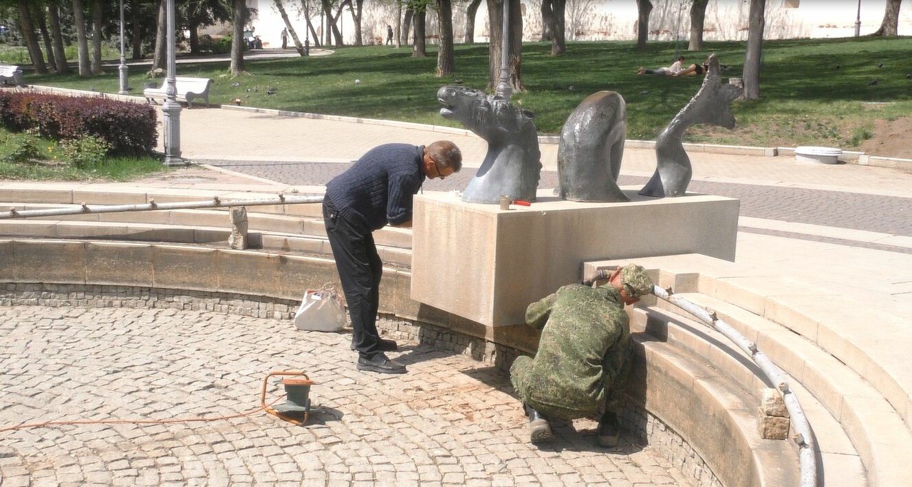 В Астрахани готовят к открытию фонтаны