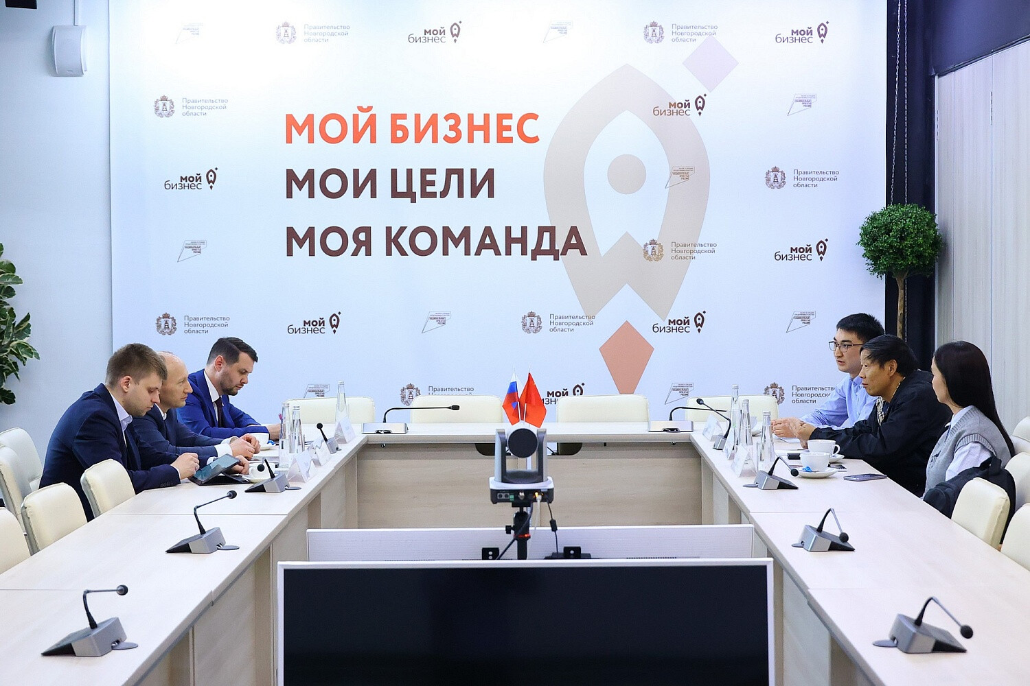 В Новгородской области могут открыть представительство техкомпании из КНР