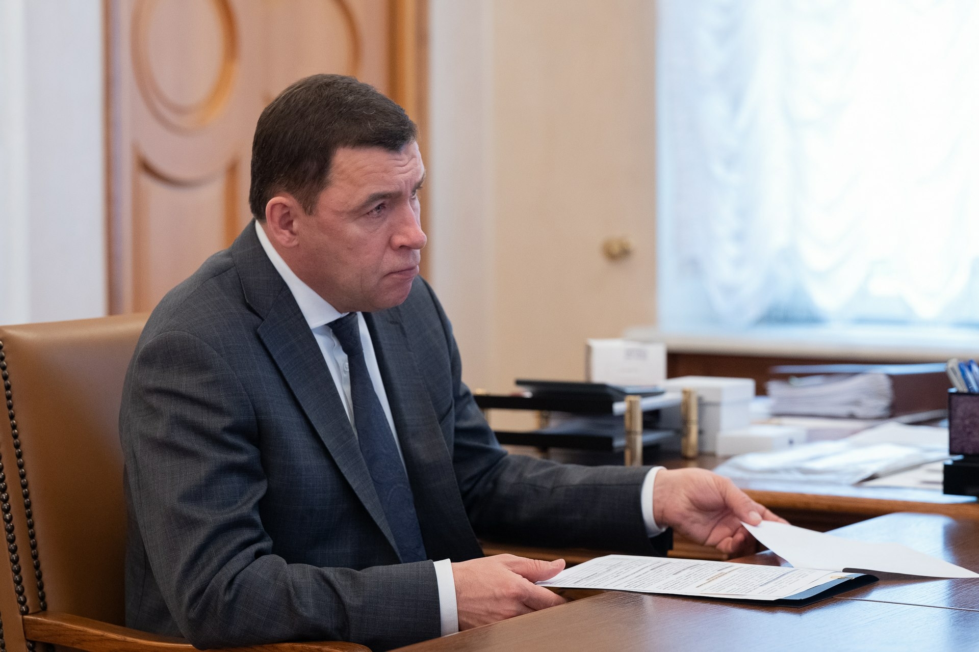 Куйвашев передаст Таежный другому мэру