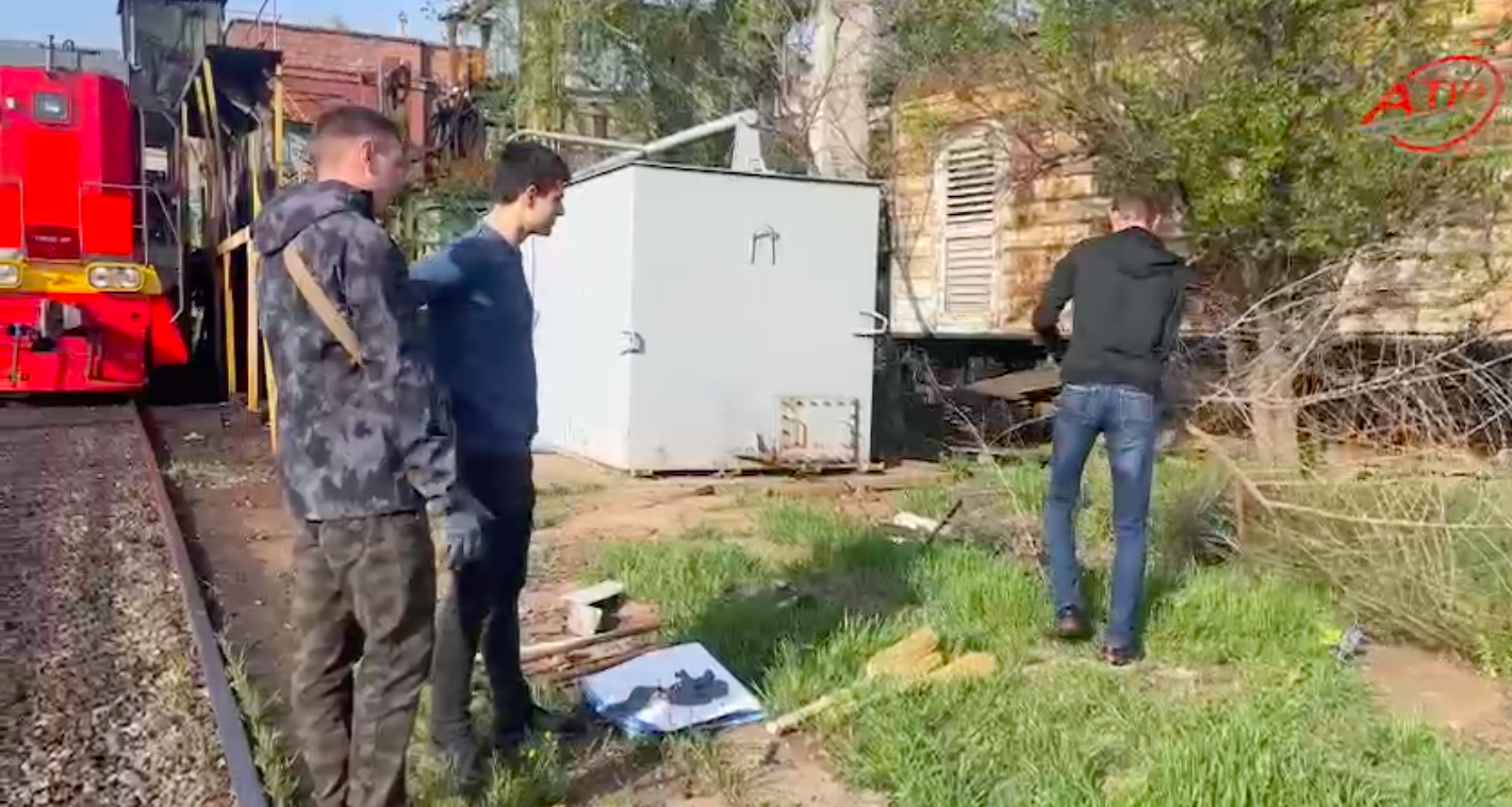 Коллектив Астраханского ТРЗ вышел на субботник 