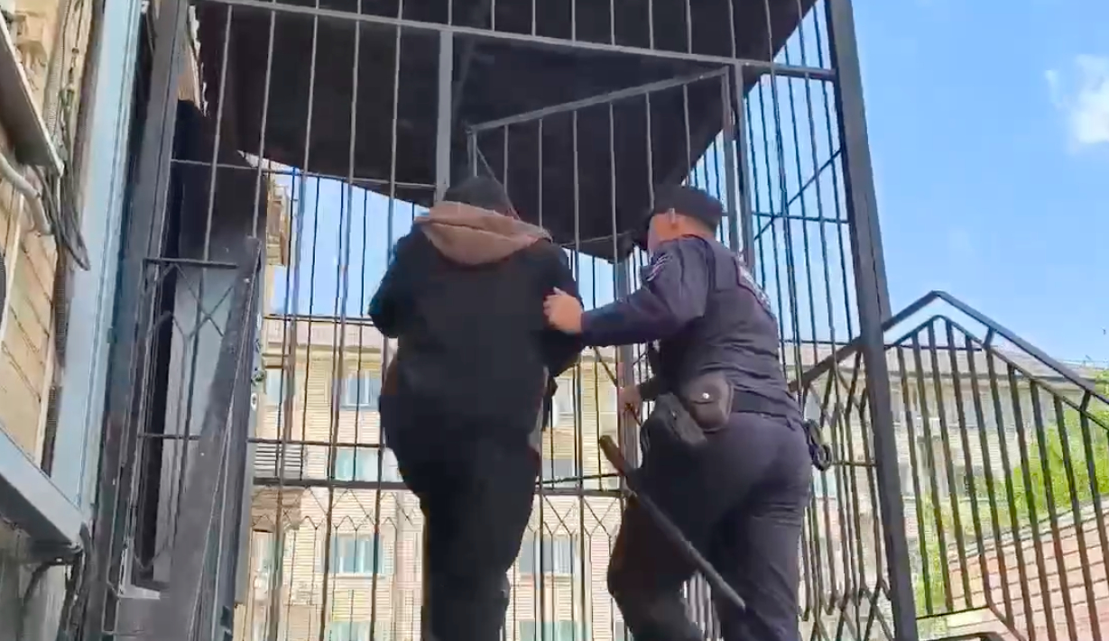 Навязчивых людей задержали в Ленинском районе Астрахани 
