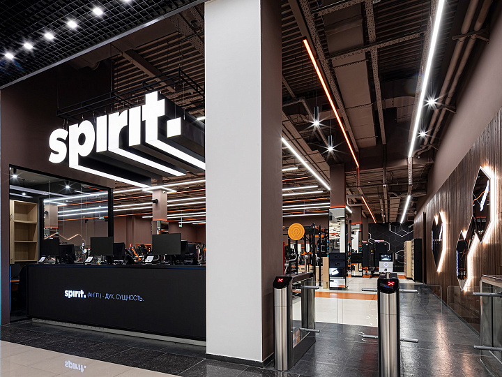 Spirit открыла первый из пяти клубов в Санкт-Петербурге
