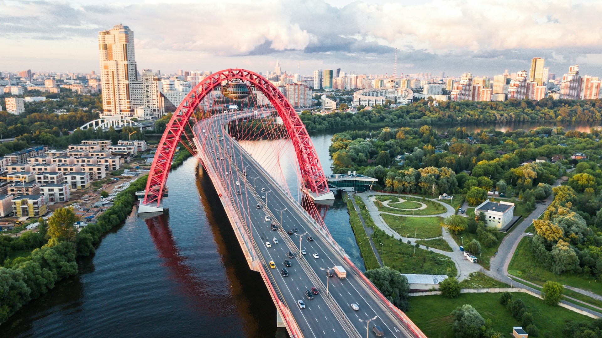 В Москве заработала система «динамического тарифа» на парковках 