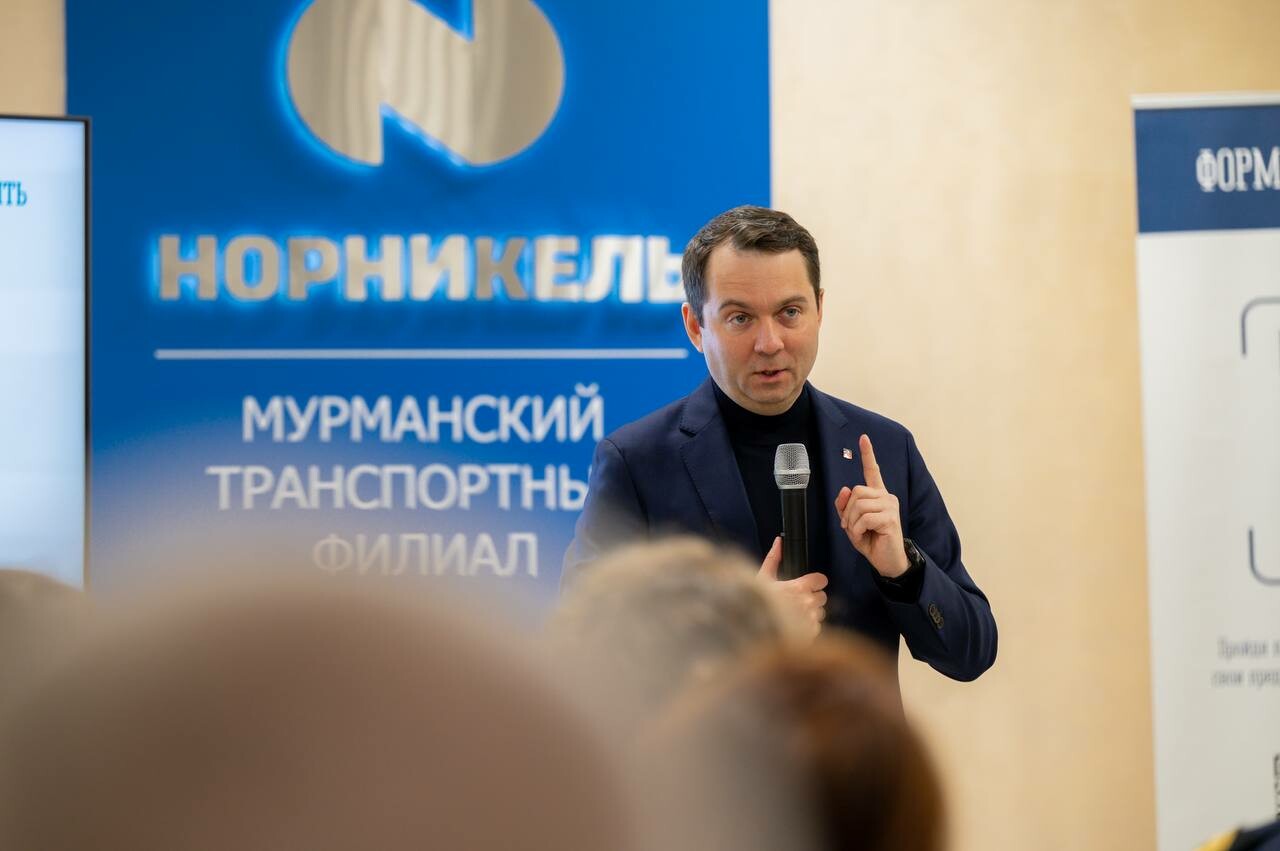 Андрей Чибис посетил транспортный филиал «Норникеля»