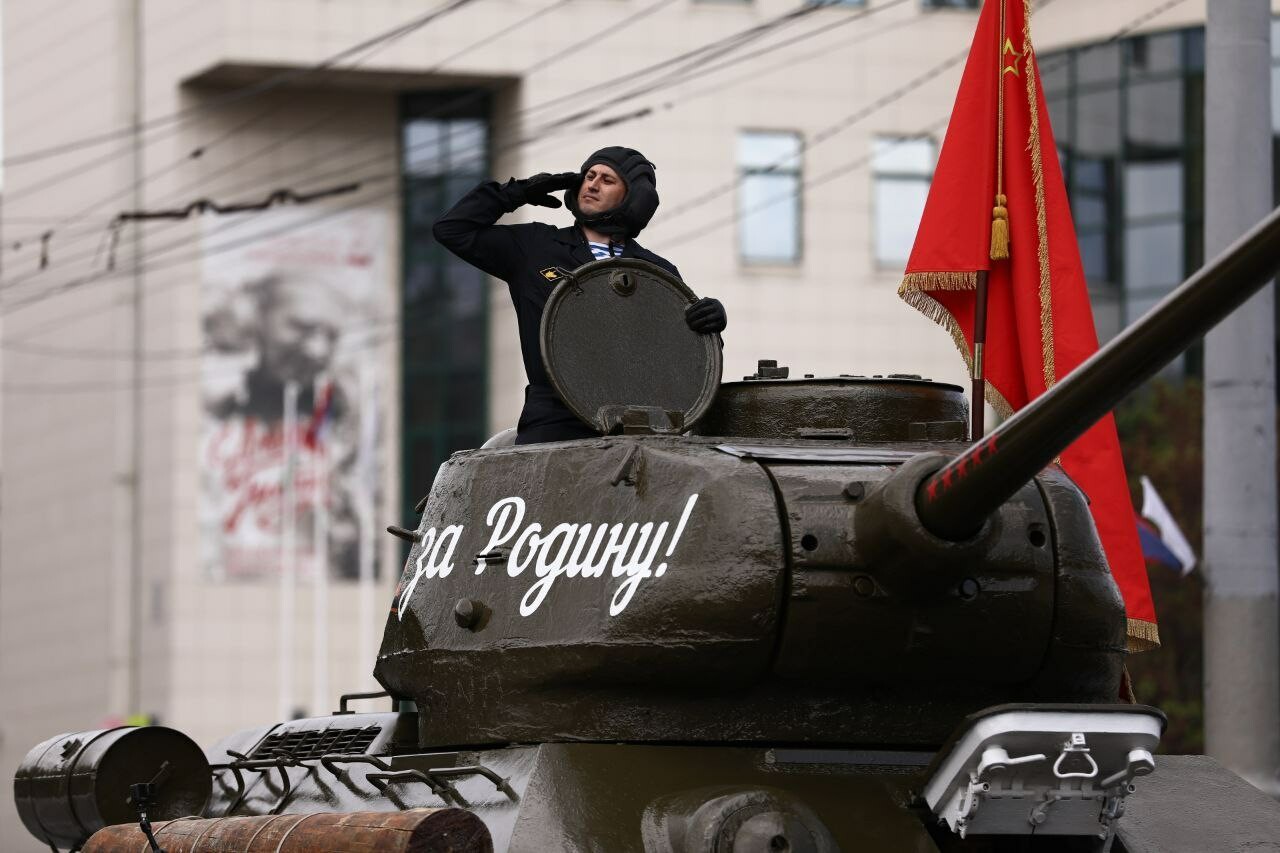 Военный парад прошел в Новороссийске 