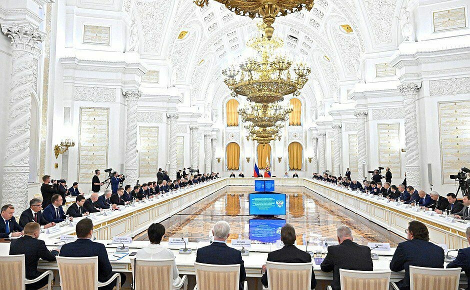 Губернатор Астраханской области принял участие в заседании Госсовета под председательством президента