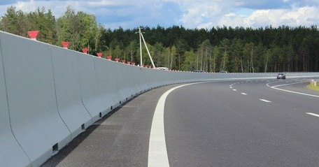 Власти Новосибирска ввели режим повышенной готовности из-за провала тротуара