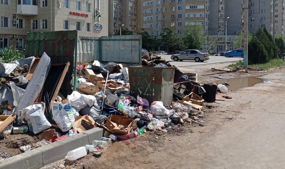 Властям придется вместо «ЭкоЦентра» демонтировать мусорную площадку в Астрахани 