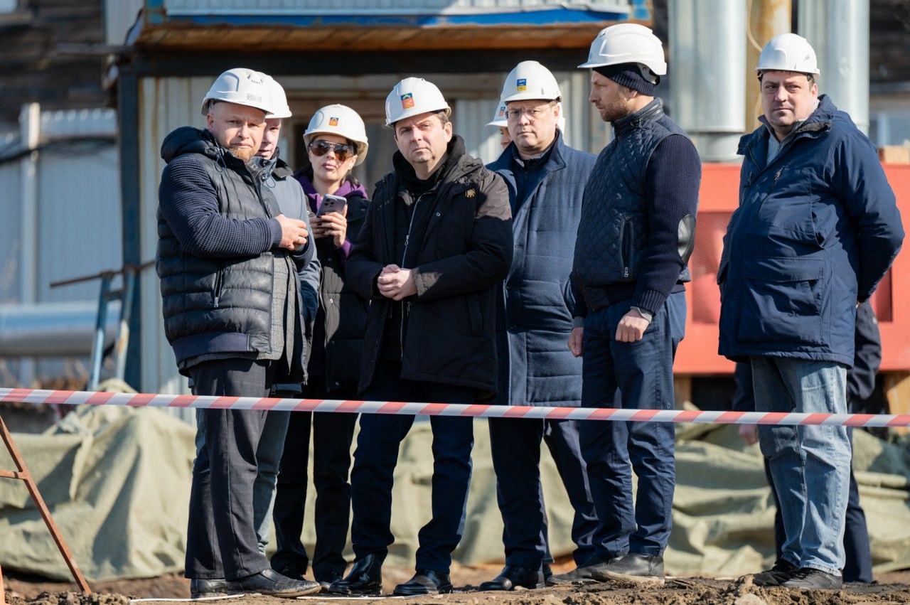 Андрей Чибис оценил ход работ на крупных стройках Мурманска