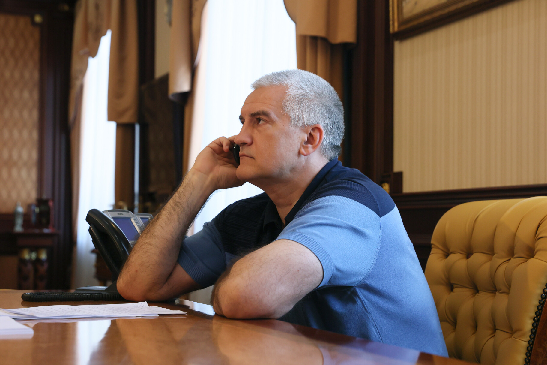 Глава города Саки уволился после разговора с главой Крыма Аксеновым