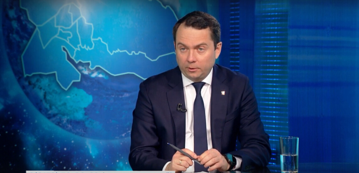 Губернатор Мурманской области провел прямую линию с жителями региона