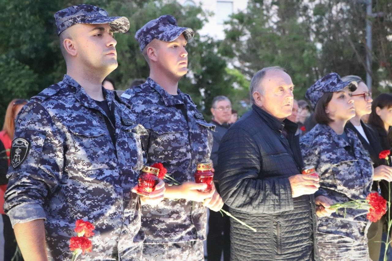 Сотни волоколамцев приняли участие во Всероссийской акции «Свеча памяти»
