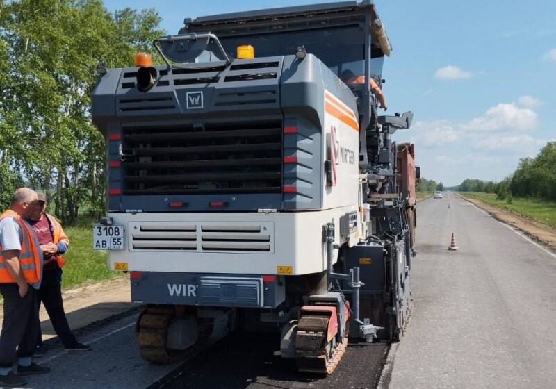 Губернатор Хоценко анонсировал старт ремонтных работ на трассе «Таврическое–Луговое»