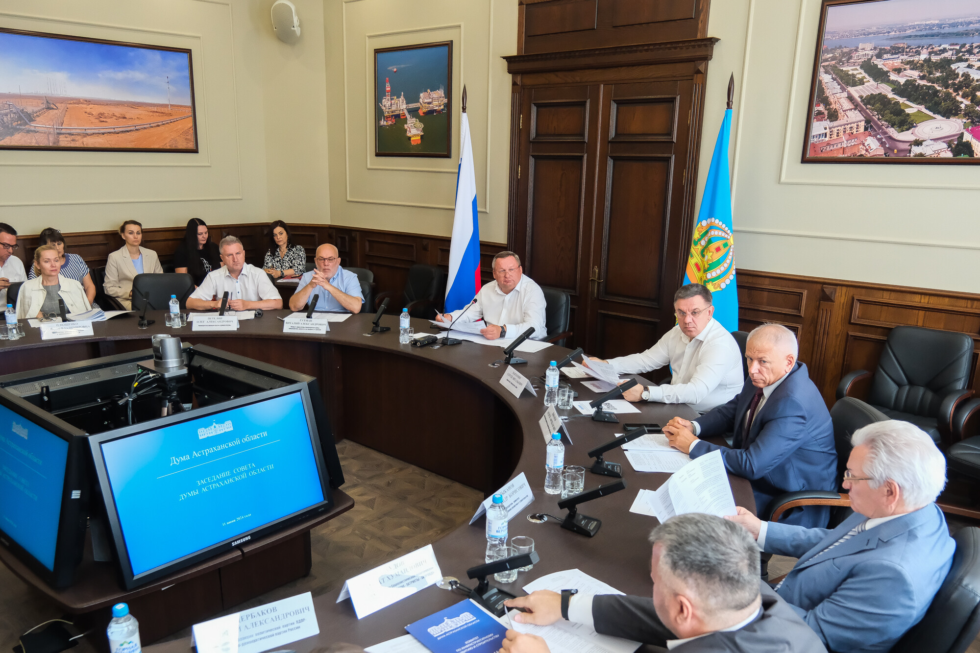 Совет Думы Астраханской области утвердил дополнительные вопросы для рассмотрения на пленарном заседании