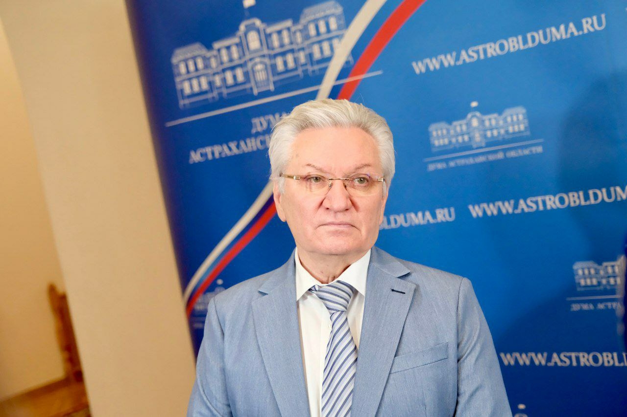 Астраханские депутаты: налог для компаний в сфере несырьевой экономики будет сопоставим с их доходом