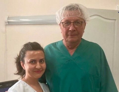 Астраханские медики спасли двух пострадавших после взрыва в машине 