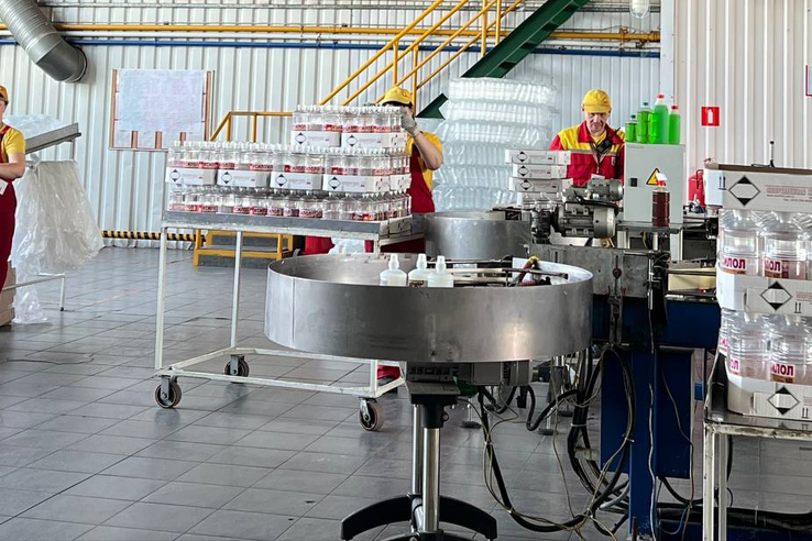 Производитель бытовой химии «Вершина» увеличил выработку на человека на 43%