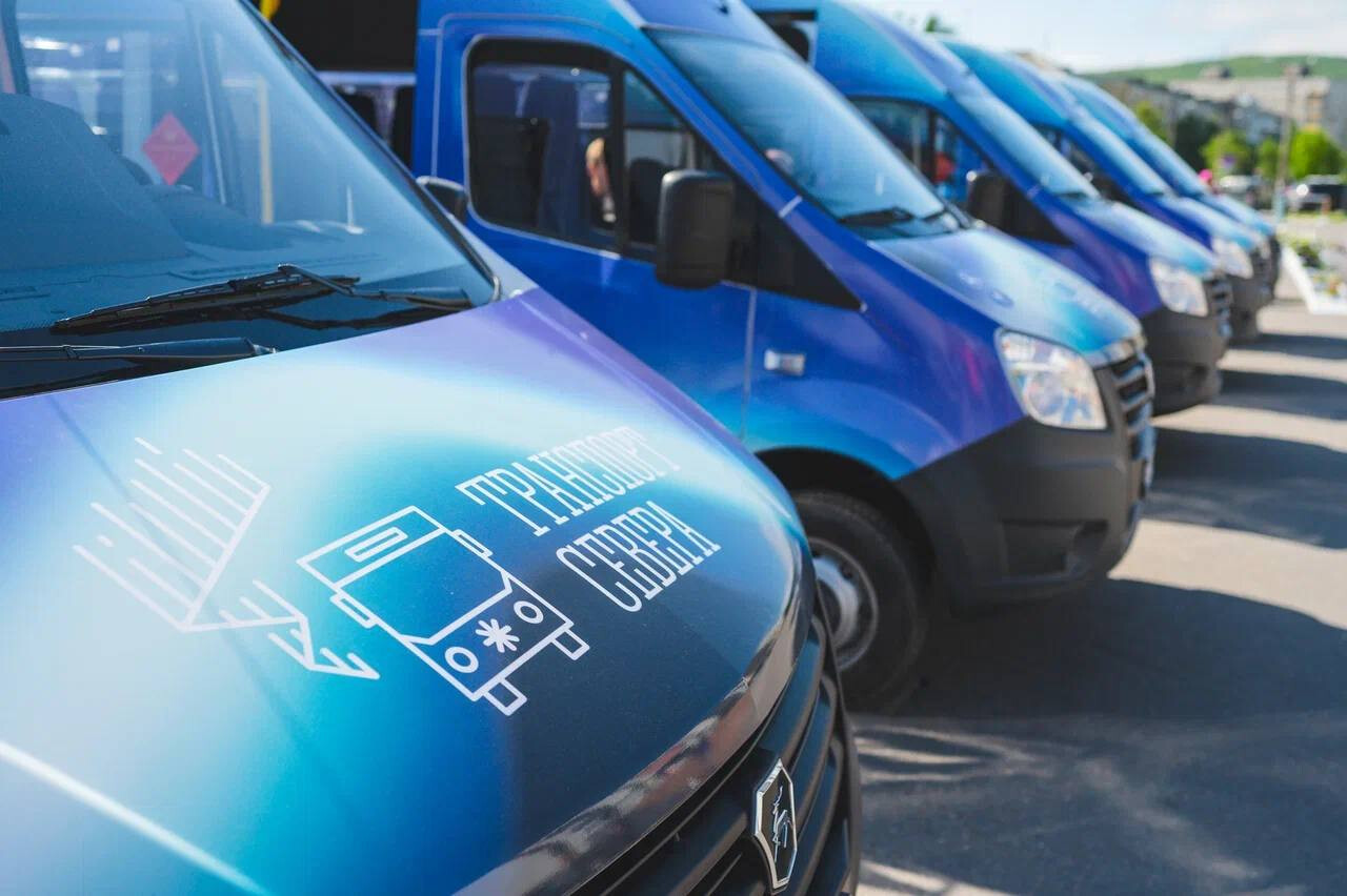 Транспорт с усиленным обогревом передали в Кольский район Мурманской области