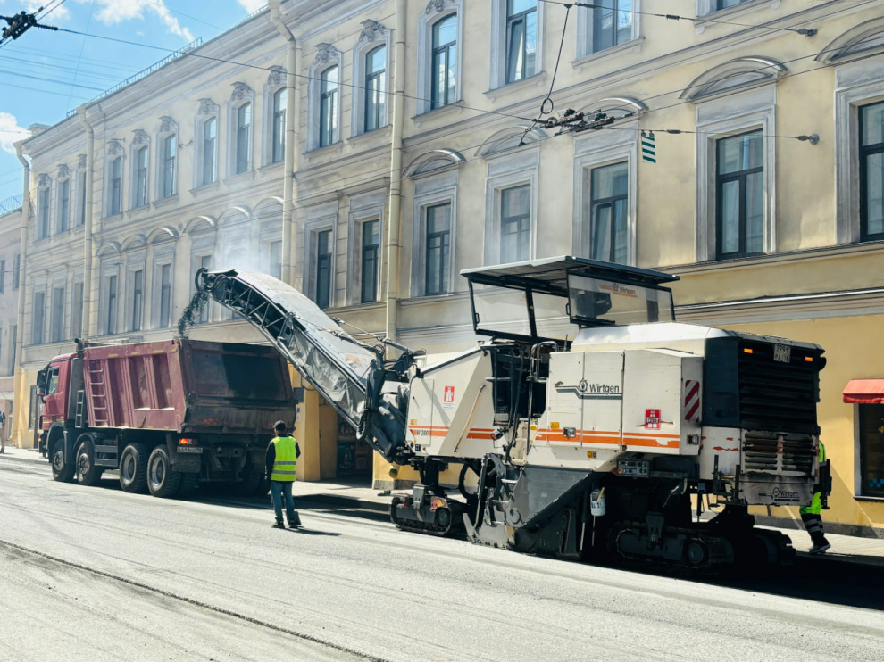 В Петербурге отремонтируют 200 км автодорог