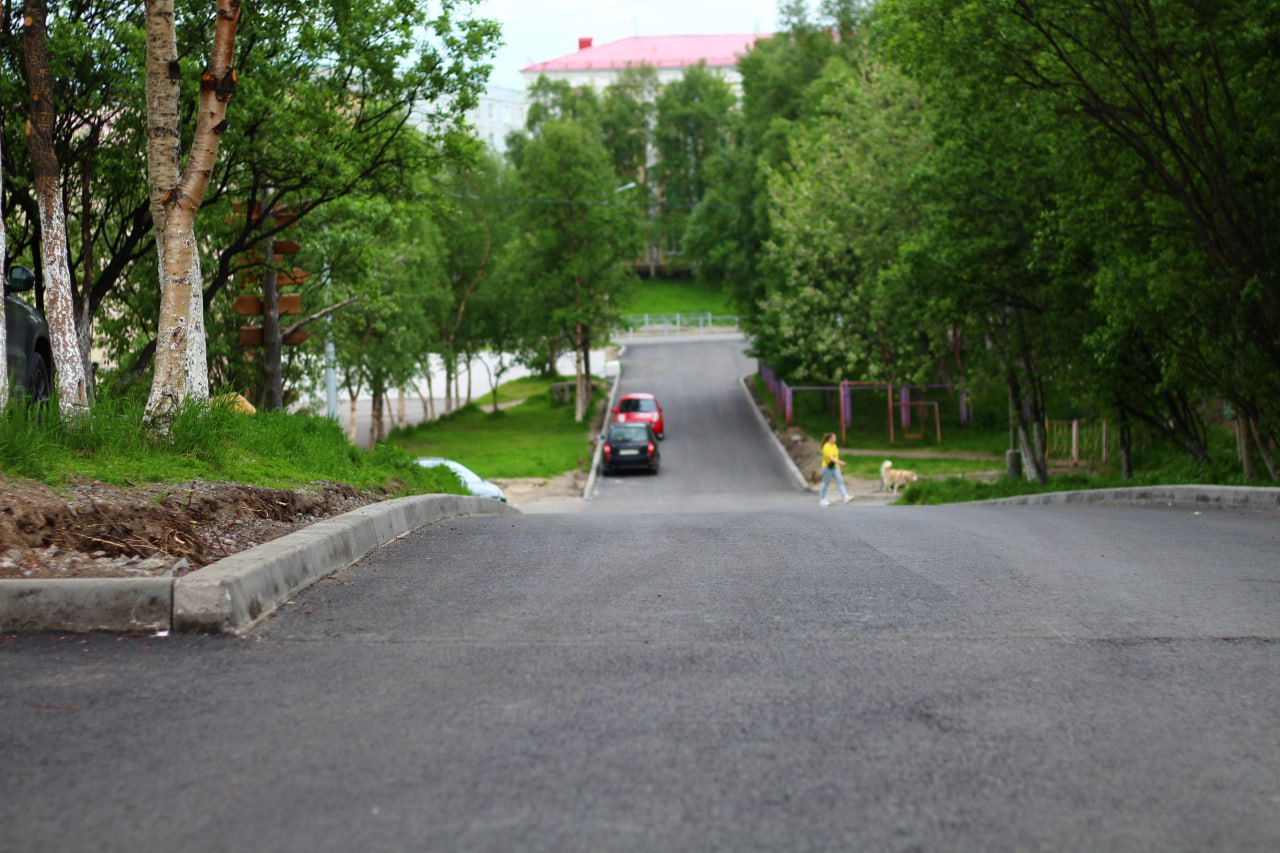 В мурманском Росляково отремонтировали более 7 тысяч квадратных метров дорог