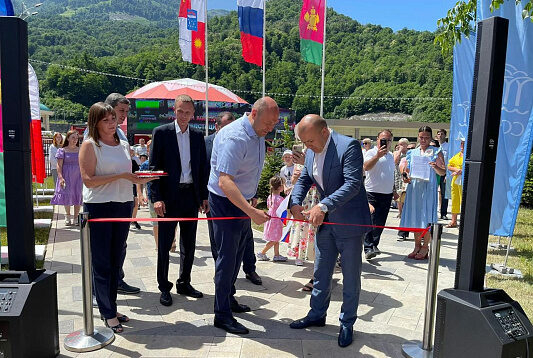 Новый сквер открыли в горном кластере Сочи 