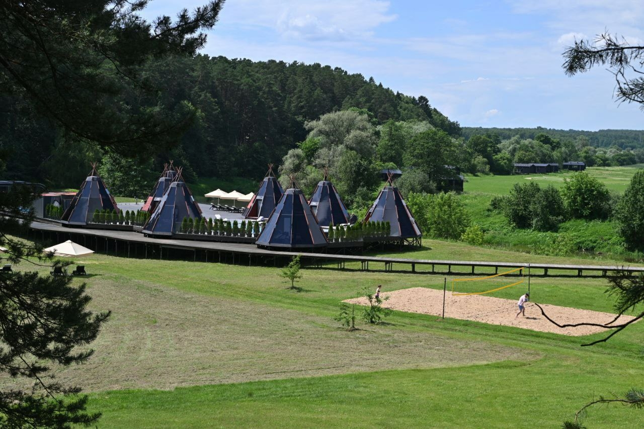 Максим Решетников осмотрел инфраструктуру туркомплекса «Пайн Ривер»