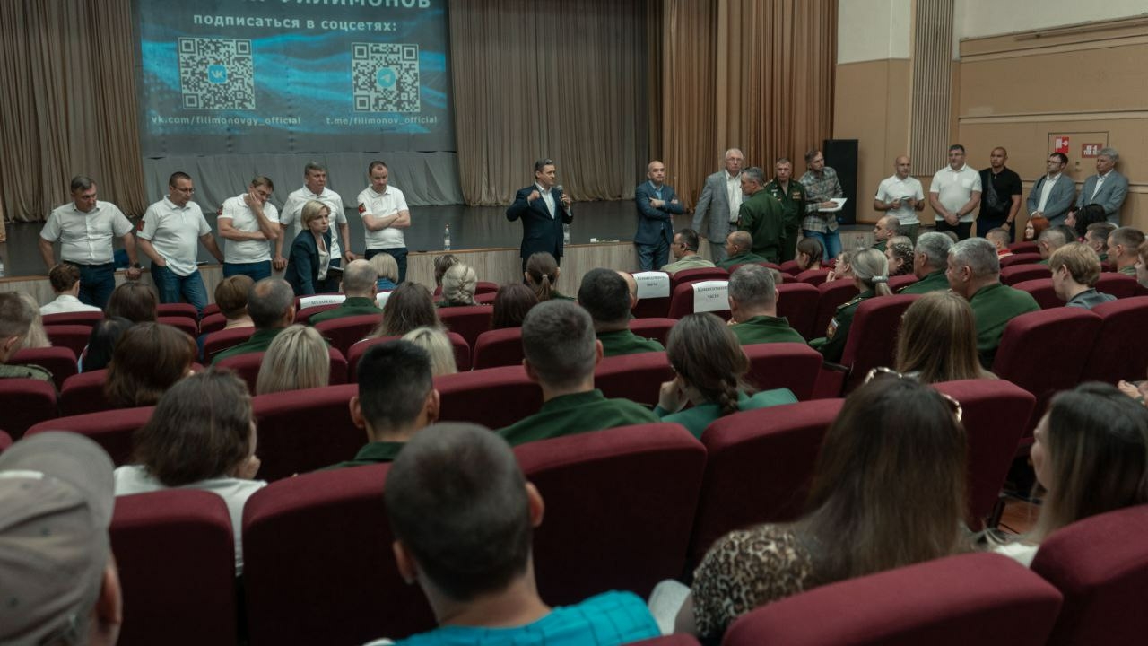 Ледовый корт могут построить в Вашкинском округе Вологодчины