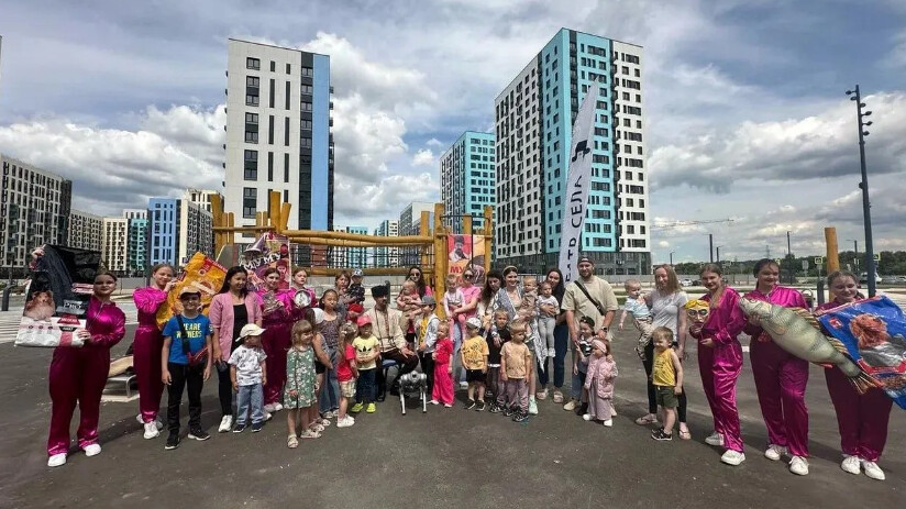 Спектакли по русским сказкам сыграли в новых жилых комплексах Подмосковья