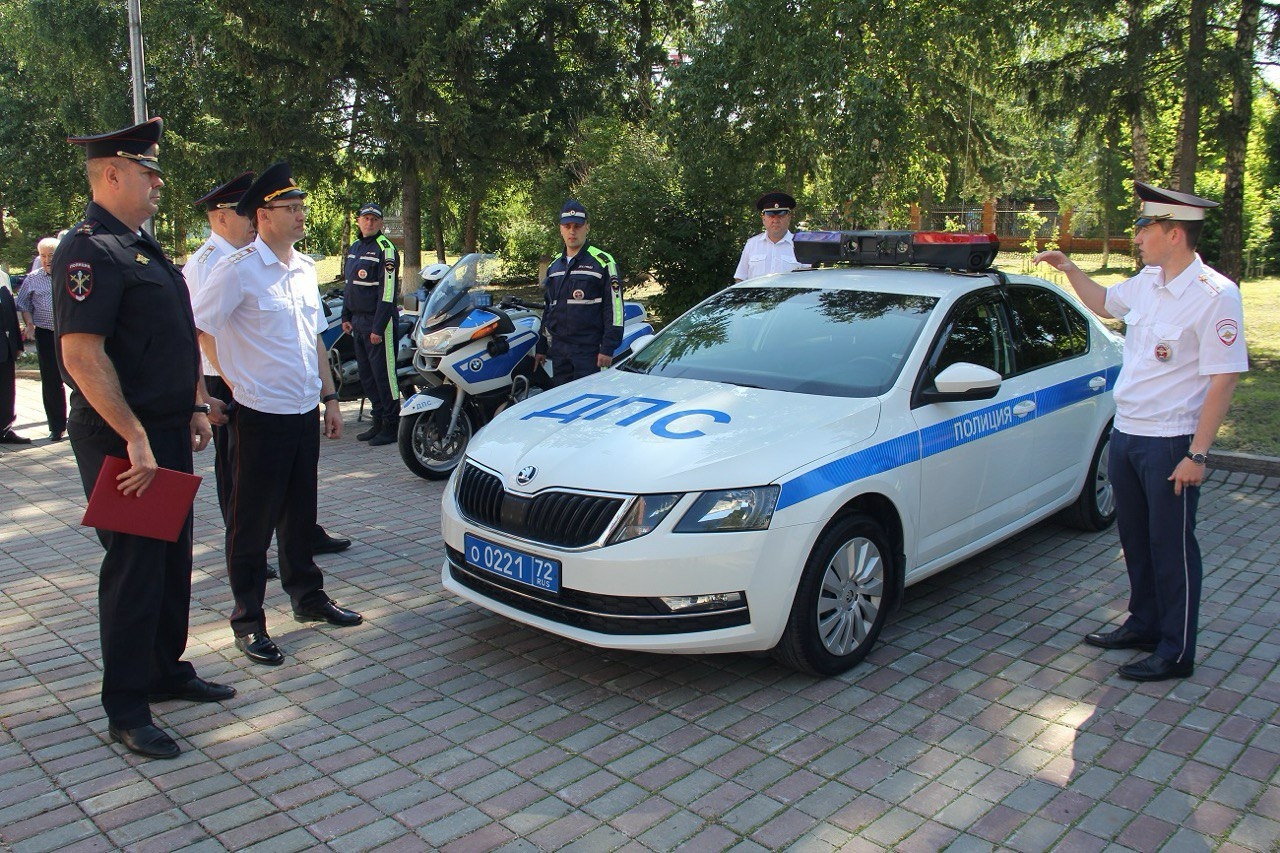 Тюменских школьников отправят на экскурсию в Госавтоинспекцию