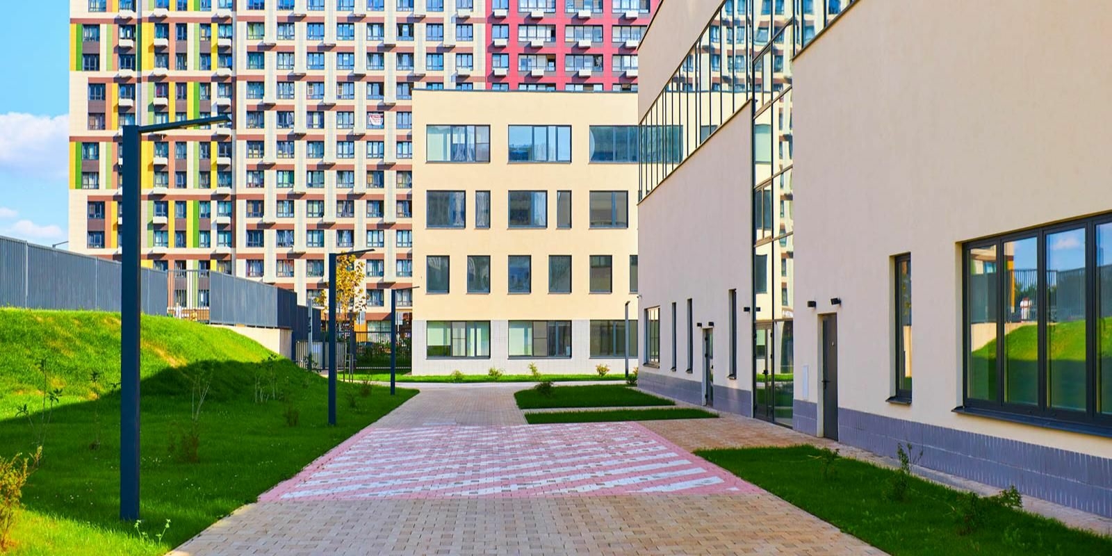 В Москве реализуют 221 проект комплексного развития территорий за 16,6 трлн рублей