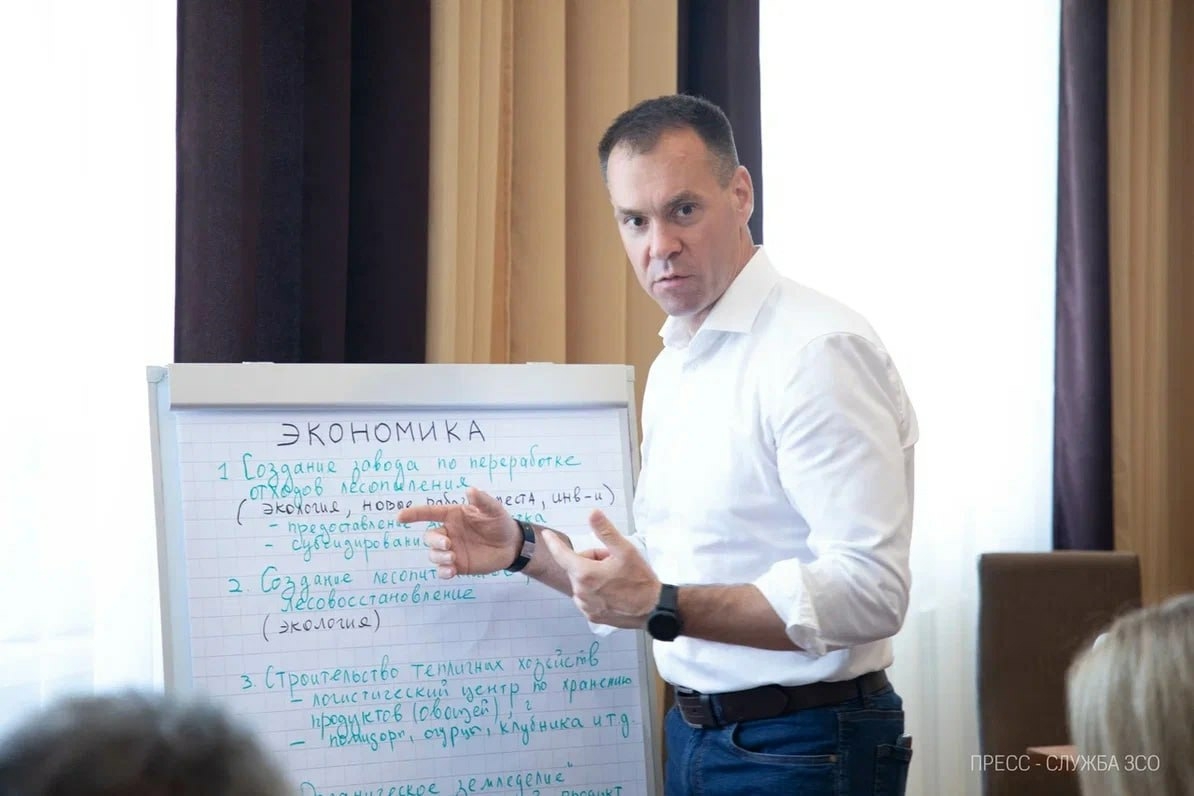 Жестянников провел совещание по развитию Сокольского округа