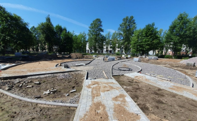 Власти Волхова рассказали о благоустройстве территории возле ДДЮТ