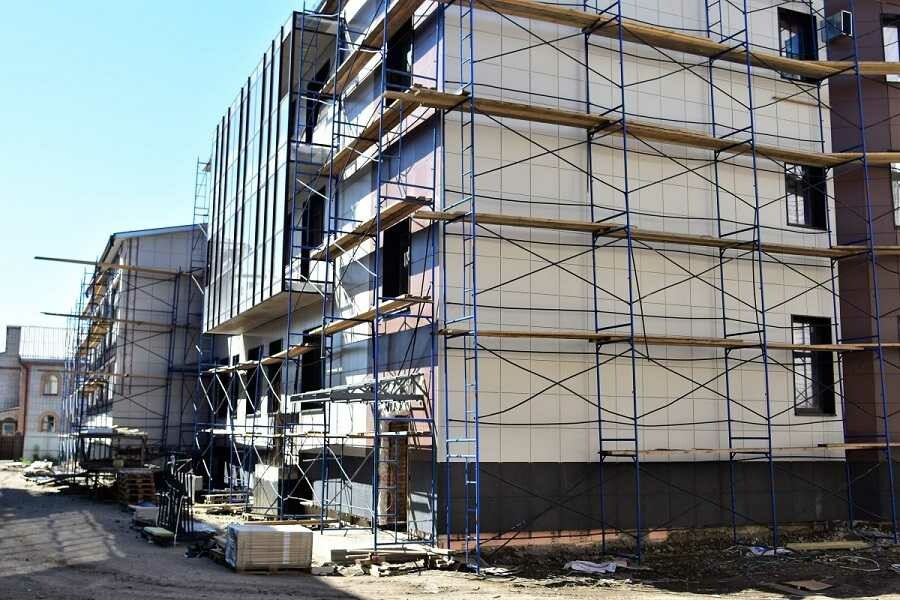 В Абакане идет строительство нового корпуса пансионата ветеранов